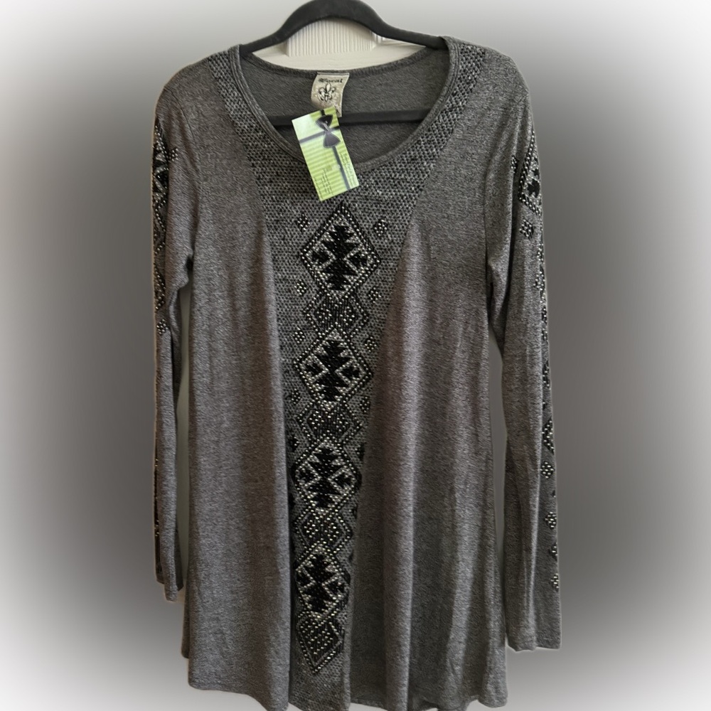 NWT Vocal Long Sleeved Tunic, Gray with black &silver embellishment, Medium